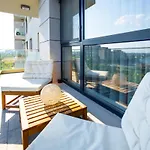 Onix View 37, Premium Parking *